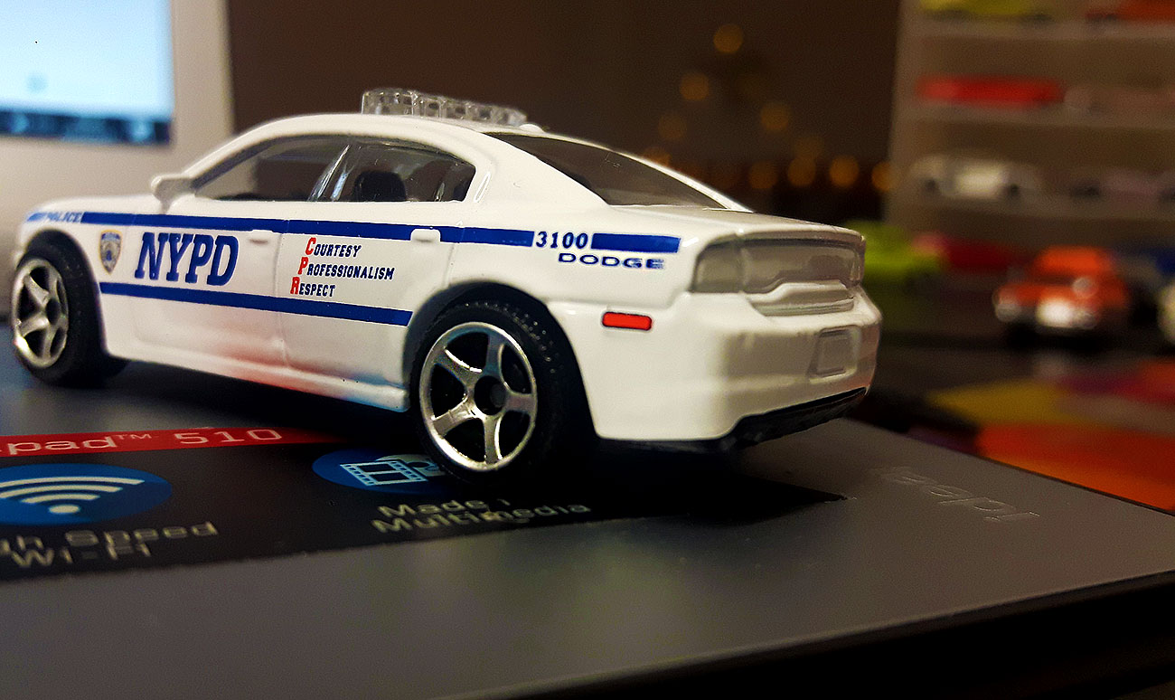 MATCHBOX 1:64 Scale LOOSE Collectible NYPD Police Traffic Enforcement SPORT SUV 